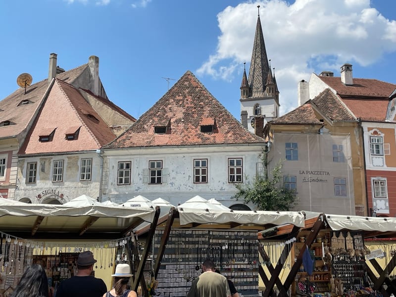 Le Banquet du Livre de Lagrasse : festival littéraire des Corbières